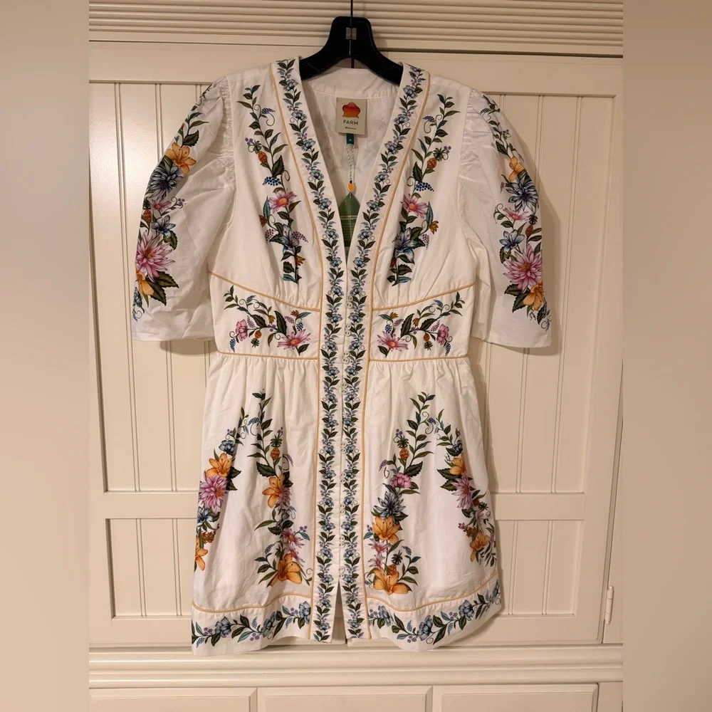 FARM Rio Sweet Bloom Dreamscape Off-White Mini Dress in size Medium - Picture 5 of 11